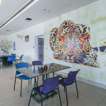 Hotel O Mg Mehak Garden Darbi 외부 사진