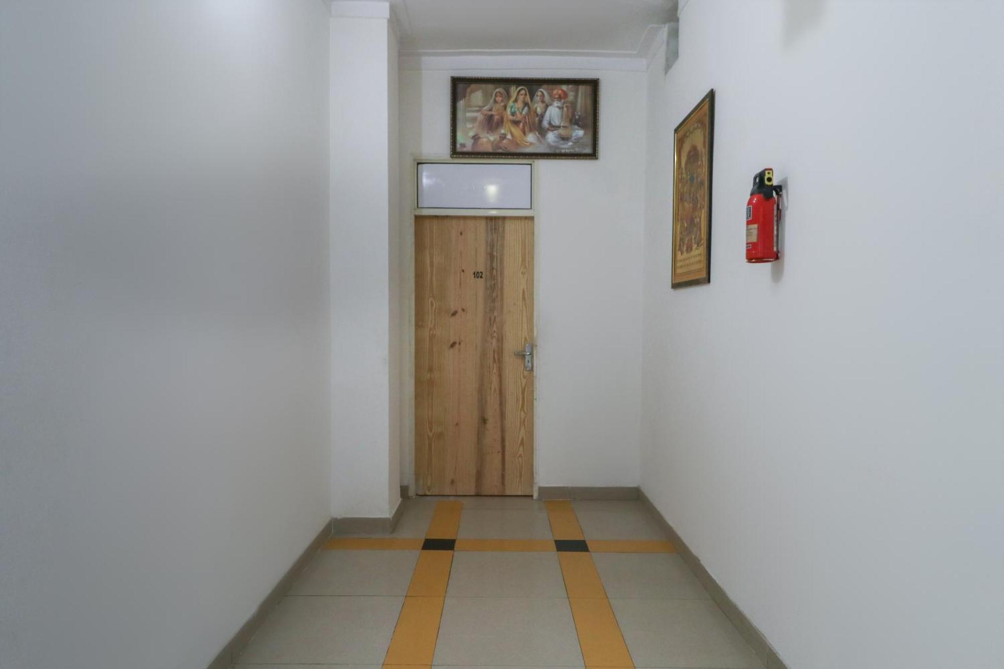 Hotel O Mg Mehak Garden Darbi 외부 사진